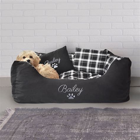 personalised dog beds